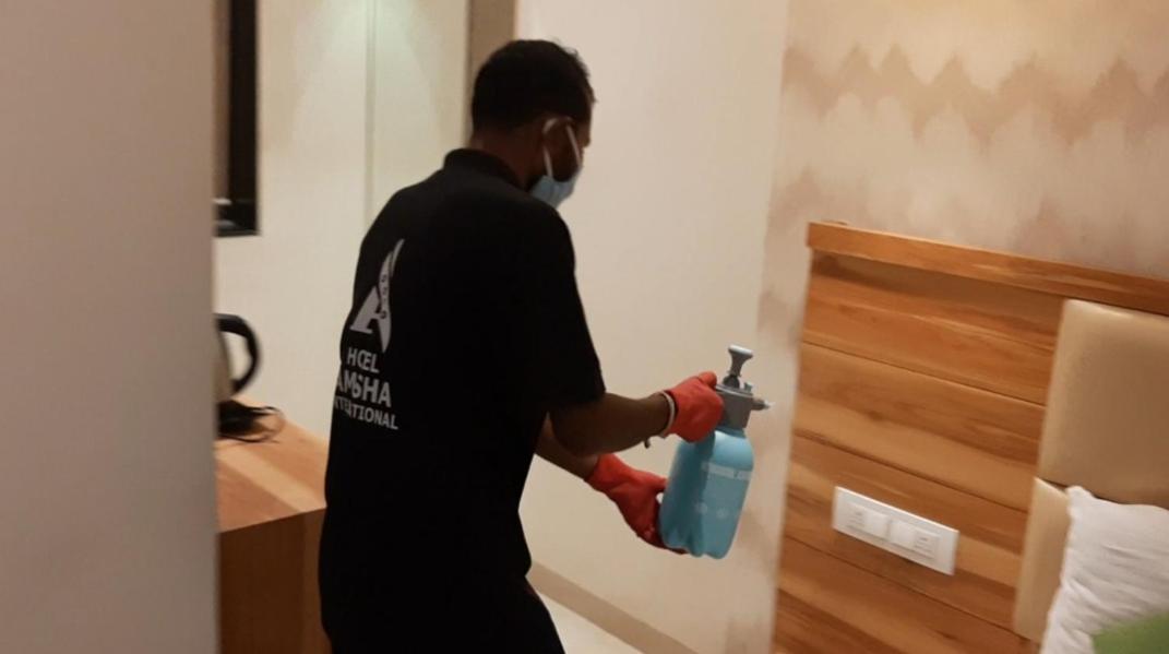 Hotel Amisha International Surat Luaran gambar