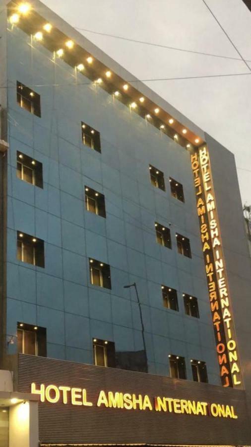 Hotel Amisha International Surat Luaran gambar
